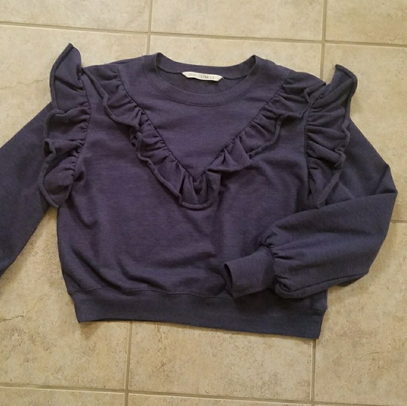 Vanilla Star Tops - Like New Vanilla Star Sweatshirt Ruffle Blouse
